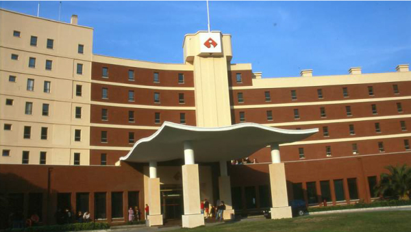 İzmir Ekonomi Üniversitesi