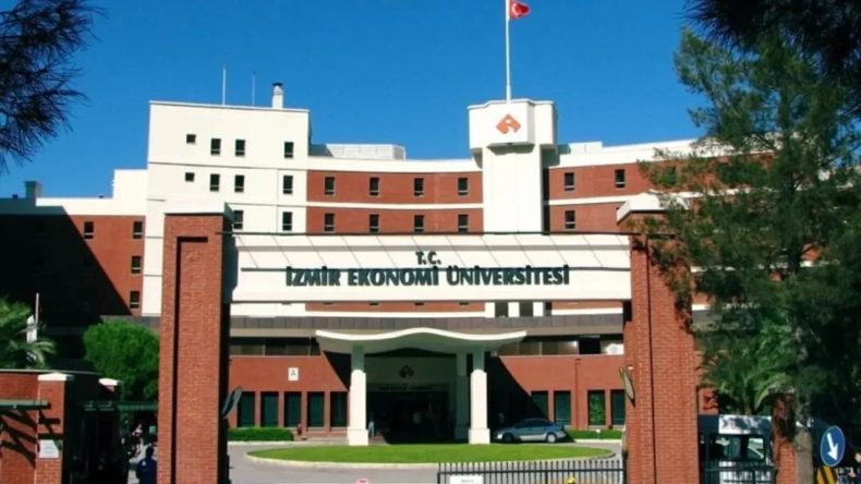 İzmir Ekonomi &Uuml;niversitesi Nerede? İzmir Ekonomi &Uuml;niversitesi&rsquo;ne Nasıl Gidilir?