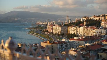 İzmir'de S&ouml;mest Tatilinde Gidilecek 5 Gezi Rotası