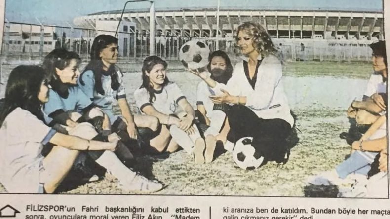 İzmir’in İlk Kadın Futbol Takımı: Filizspor!