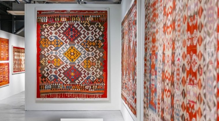 İzmir&rsquo;in K&uuml;lt&uuml;r ve Sanat Yaşamına Yeni Bir Soluk: Yaşar M&uuml;zesi Kapılarını A&ccedil;tı