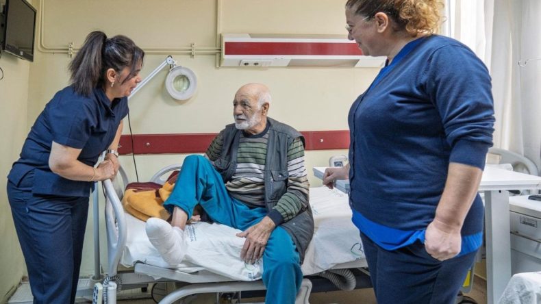 İzmir&rsquo;de 90 G&uuml;n S&uuml;ren Mucizevi İyileşme: Amp&uuml;tasyondan Son Anda Kurtuldu