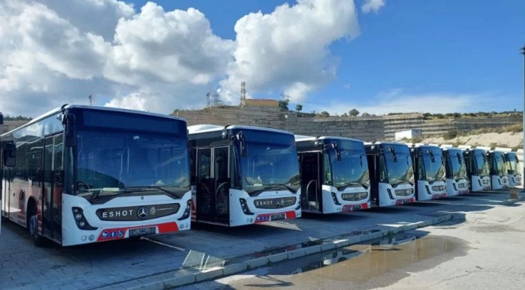 İzmir&rsquo;de Bir Durak Ge&ccedil;ici Olarak Kapatıldı: Etkilenen ESHOT Hatları A&ccedil;ıklandı