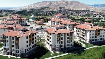 İzmir&rsquo;de Ev Sahibi Olmak İsteyenler Dikkat! TOKİ Yeni Proje İ&ccedil;in D&uuml;ğmeye Bastı: 820 Konutluk Yeni Etap Geliyor