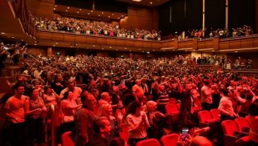 İzmir&rsquo;de Ocak Ayı Sanatla Başlıyor!