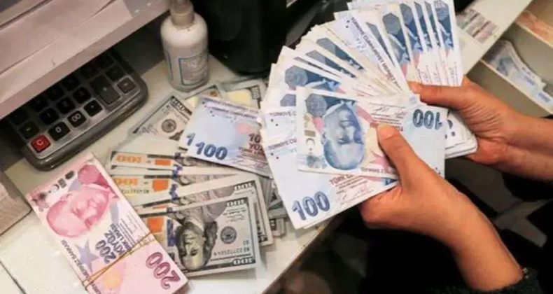 Kredi &Ccedil;ekmeyi D&uuml;ş&uuml;nenler Dikkat: Faizler Artış G&ouml;sterdi