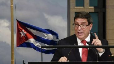 K&uuml;ba&rsquo;dan Trump'ın S&ouml;zlerine Tepki: K&uuml;ba Satılık Değil!