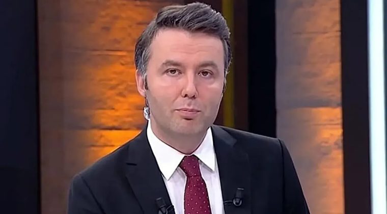 Mehmet Akif Ersoy T&ouml;vbe İ&ccedil;in Umre'ye Gidiyor!