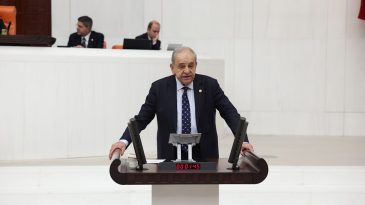 Nalbantoğlu&rsquo;ndan h&uuml;k&uuml;mete İzmir tepkisi: Diz &ccedil;&ouml;kt&uuml;rmeye &ccedil;alışıyorlar!