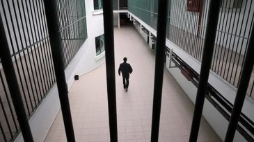 Resmi Gazete&rsquo;de yayımlandı: Cezaevi personeline y&uuml;kselme ve nakilde yeni d&ouml;nem
