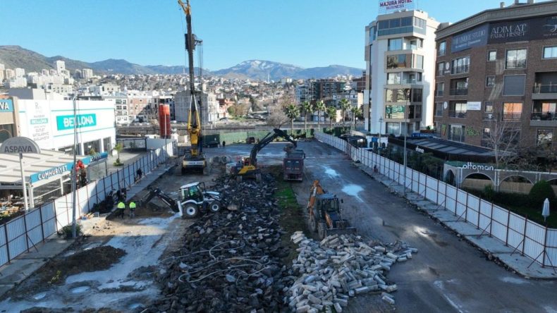 Şemikler Taşıt &Uuml;st Ge&ccedil;idi Projesi Hayata Ge&ccedil;ti: Ulaşım S&uuml;resi 5 Dakikaya D&uuml;şecek