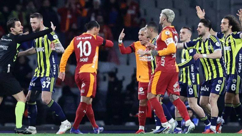 S&uuml;per Kupa Derbisine Ceza Yağdı: PFDK Alınan Kararları Duyurdu