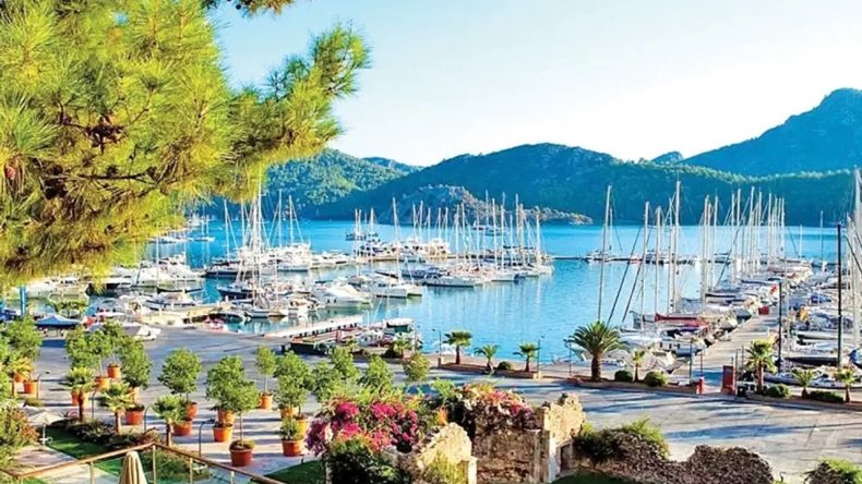 Turizm Gelirlerinde Rekor: 2025'te 65 Milyar Dolar Gelir