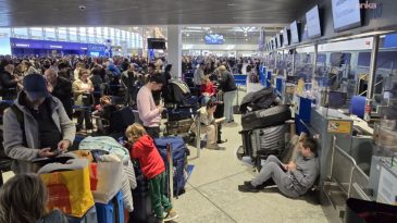 Yunanistan Hava Sahası Kapatılmıştı: Kademeli Olarak Yeniden A&ccedil;ıldı