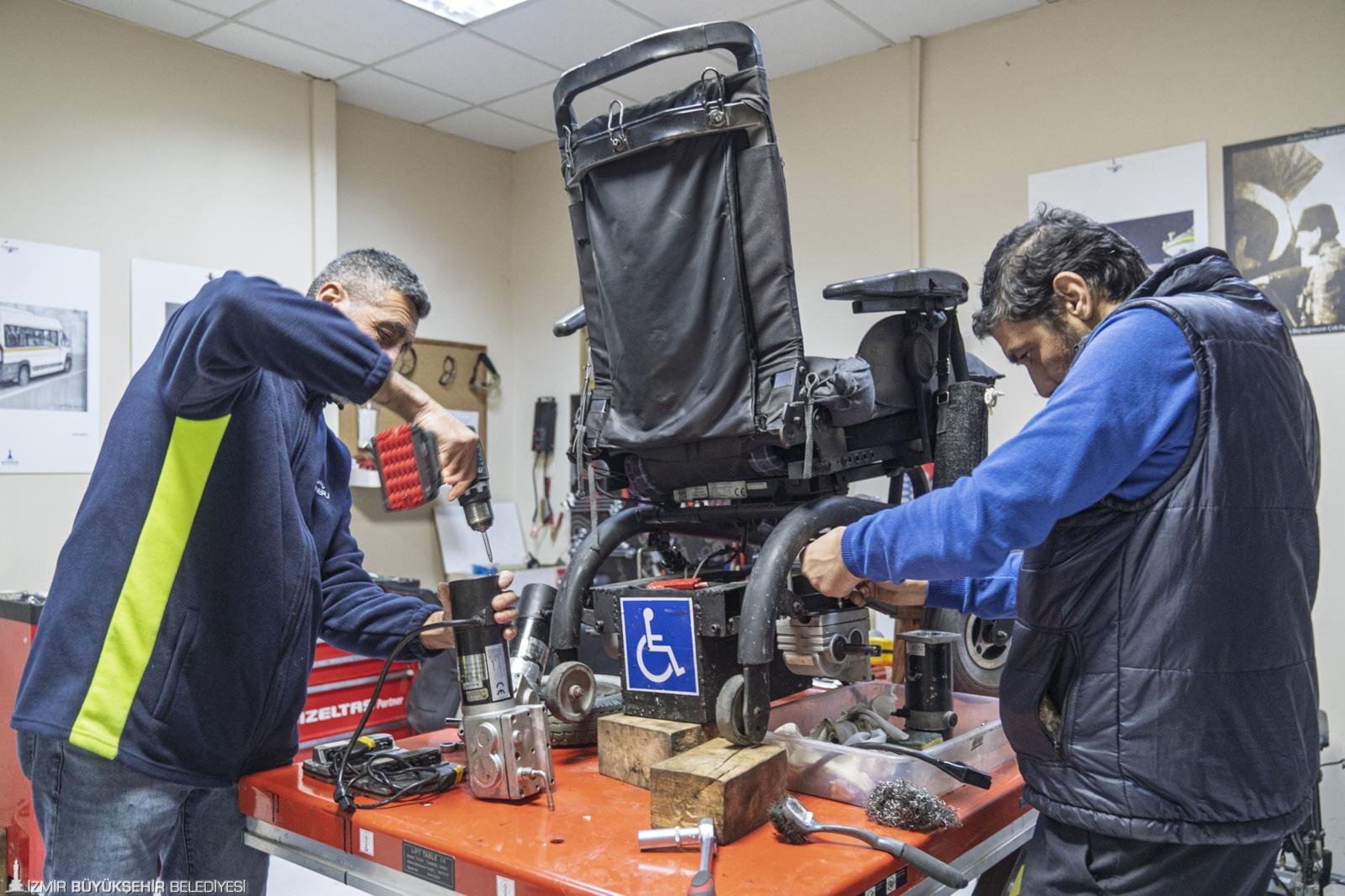 Tekerlekli Sandalye Bakım Onarım İstasyonu