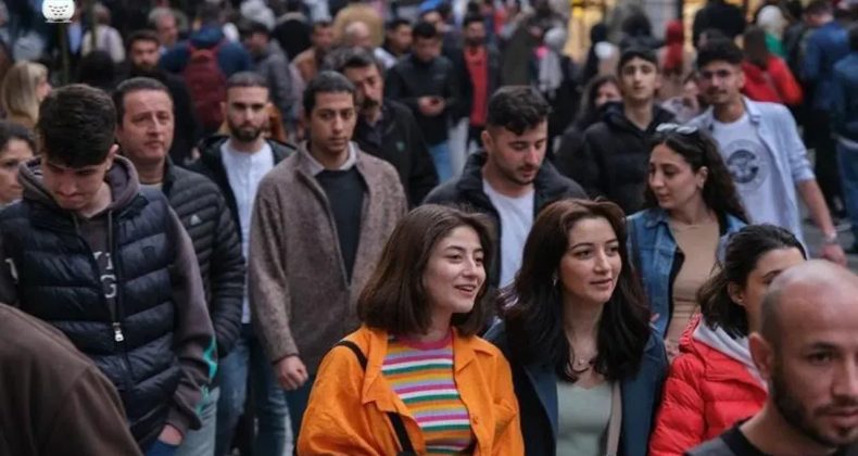 4.8 Milyon Genç İş Aramaktan Vazgeçti!