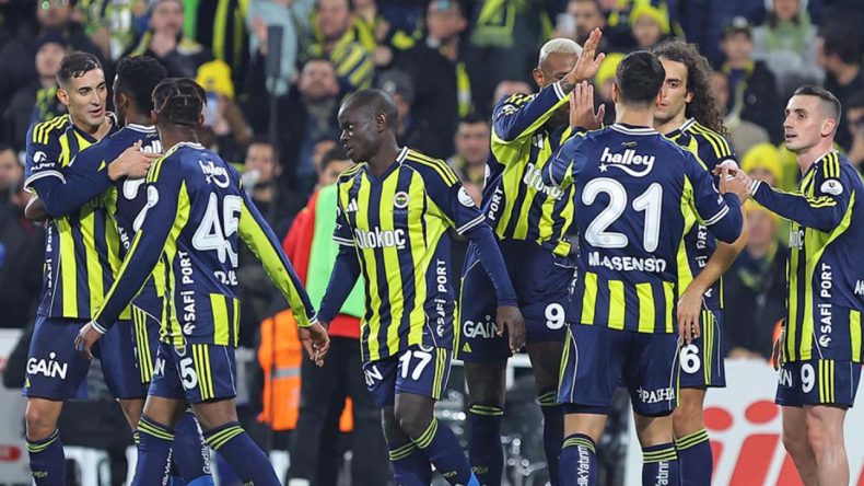 5 Gollü Deplasman, Nefes Kesen Zafer: Fenerbahçe Trabzon’dan 3 Puanla Döndü
