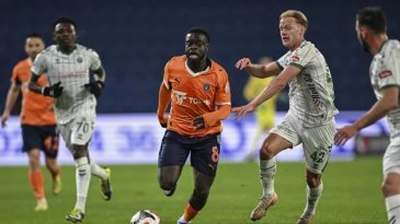 Başakşehir Konyaspor'u 2-0 Mağlup Etti