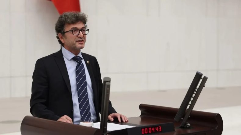 CHP’li Taşkın’dan Soyer, Aslanoğlu ve Kaya’ya Tepki: Ciddi Bir Hak İhlali Yaşandı