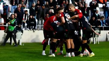 Derbi Kaf-Kaf&rsquo;ın: Zirve Takibi Devam Ediyor!