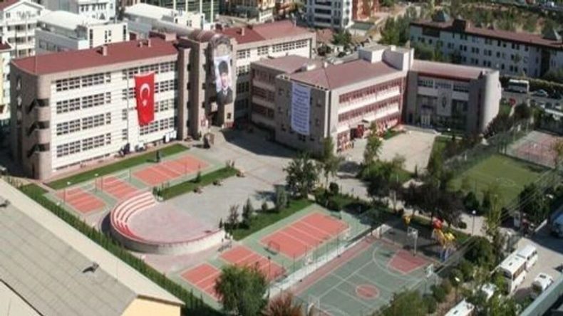Din Dersi Denetimi: İzmir'deki Okulda Müfettişlerden Çocuğa Siyasi Soru!