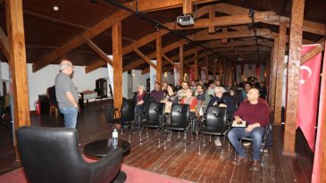 Efes Sel&ccedil;uk&rsquo;ta Anlamlı S&ouml;yleşi: Başarı, &Ouml;ğrenmeyi &Ouml;ğrenmektir!