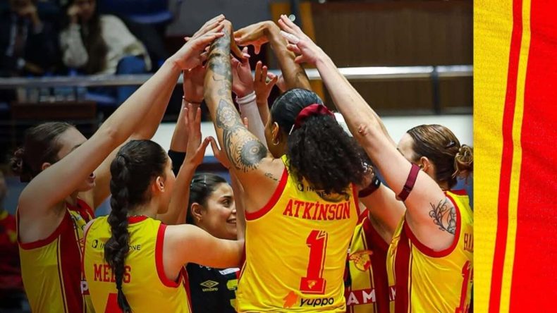 G&ouml;ztepe Voleybol, Vakıfbank'a 3-1 Yenildi