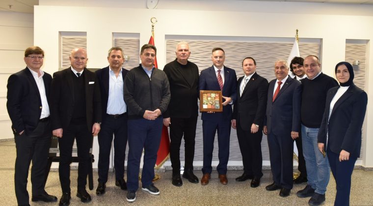 İAOSB ve Ekvador Arasında Ticari İş Birliği G&ouml;r&uuml;ş&uuml;ld&uuml;