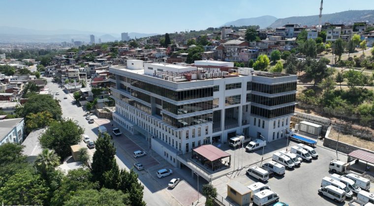 İzmir B&uuml;y&uuml;kşehir&rsquo;in Yeni Hizmet Binası İ&ccedil;in Onay Alındı!