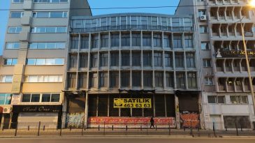 İzmir'in Sembolik Yapısı Otele D&ouml;n&uuml;ş&uuml;yor