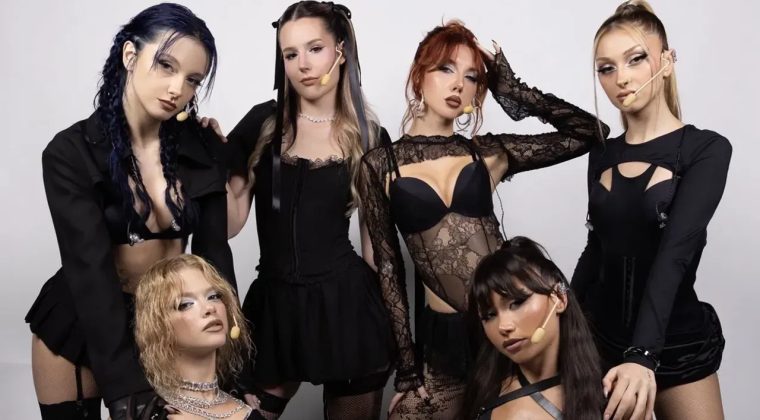 İzmir'de Manifest Fırtınası: Biletler Dakikalar İ&ccedil;inde T&uuml;kendi