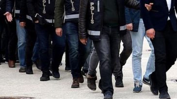 İzmir'de Milyonluk Kooperatif Yolsuzluk İddiası: 13 G&ouml;zaltı