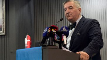 İzmir'de Yangın Y&ouml;netmeliği &Uuml;zerine Toplantı: Bolu Kartalkaya Yangını'nın Etkileri Tartışıldı