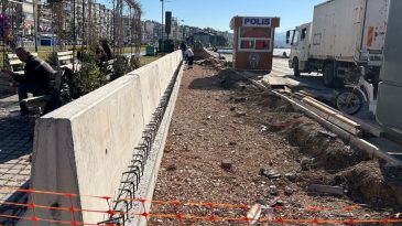 İzmir'deki 'Ge&ccedil;ici Fırtına Duvarı' sele &ccedil;&ouml;z&uuml;m oldu mu?