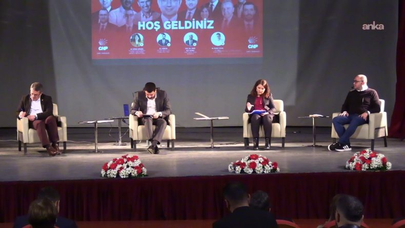 İzmirliler CHP'nin Hukuk Paneli'nde Bir Araya Geldi: Gerçekleri Bilme Hakkı