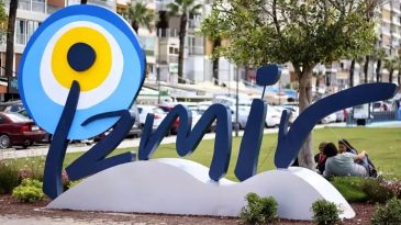 İzmir&rsquo;de Yabancı N&uuml;fus ve İl&ccedil;elerin N&uuml;fus Durumu