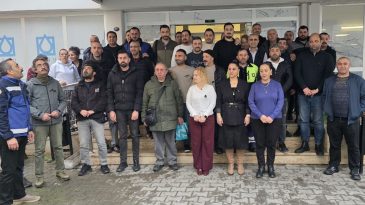 İZSU &Ccedil;alışanlarından Depremzedelere Destek &Ccedil;ağrısı: Evlerinizi Teslim Edin