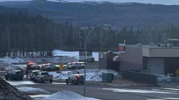 Kanada'da Okul Saldırısı: &Ccedil;ok Sayıda Yaralı ve &Ouml;l&uuml; Var!