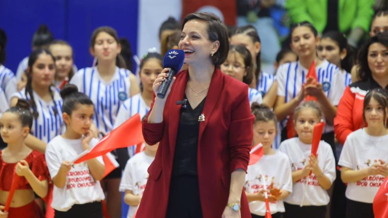 Karabağlar’da Sömestr Şenliği Spor Coşkusu Yaşandı