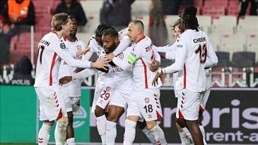 Konferans Ligi&rsquo;nde Gurur Gecesi: Samsunspor Son 16&rsquo;da!