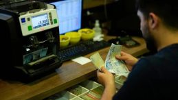 Kredi ve Kart Bor&ccedil;larına Af D&uuml;zenlemesi: Faizler Silinecek mi?