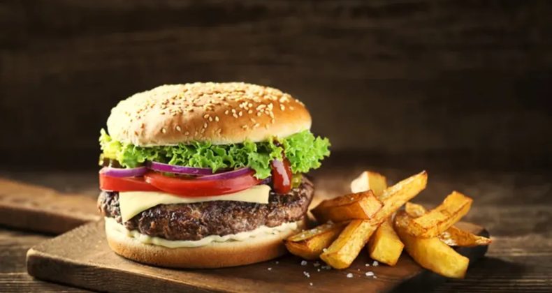 Küresel Hamburger Endeksi: Bir Hamburger İçin 2 Saat Çalışma Gerekiyor