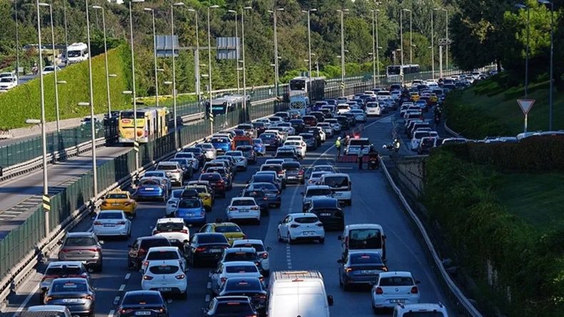Modifiye Araç Sahiplerine Dikkat: Trafikten Men ve Yüksek Para Cezası Geliyor