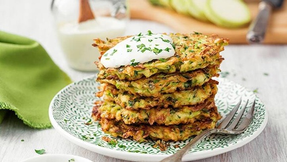 Fırında Peynirli Kabak Mücver