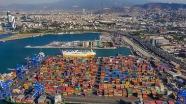 O belgeye İz Gazete ulaştı… Alsancak Limanı i&ccedil;in imzalar atıldı: İktidara yakın gruba devredilecek