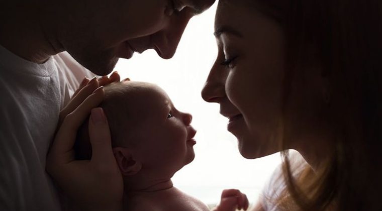 &Ouml;l&uuml; Don&ouml;rden Rahim Nakliyle Bebek Sevinci!