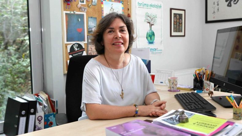 Prof. Dr. Şemsa &Ouml;zar Hayatını Kaybetti