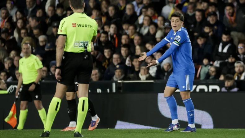 Real Madrid'de Arda G&uuml;ler Krizi: Gen&ccedil; Yıldız Tepki G&ouml;sterip Terk Etti