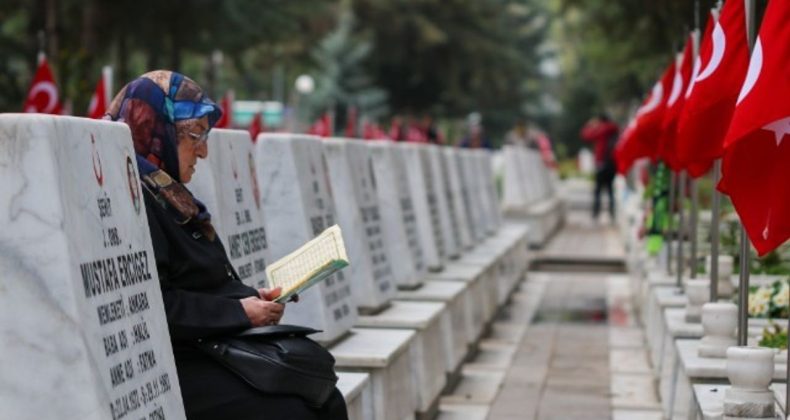 TBMM'ye Sunuldu: Şehit Aylıklarına İki Asgari Ücret Düzenlemesi