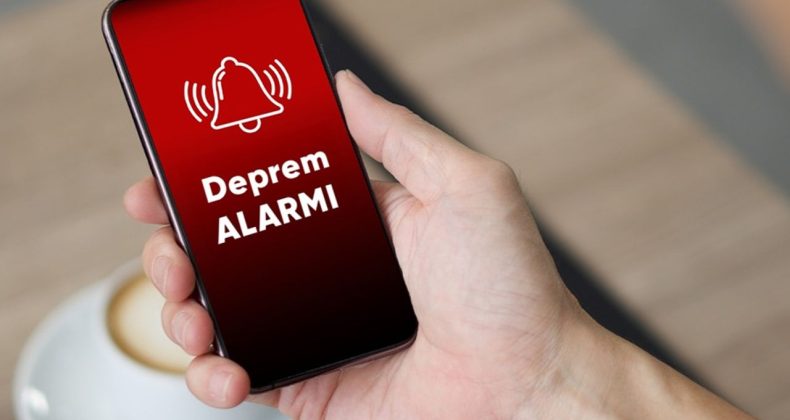 T&uuml;rkiye'de Gece Yarısı Deprem Bildirimi: Uzaktan M&uuml;dahale İddiası
